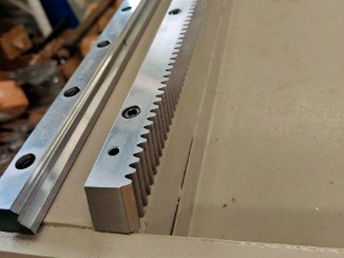 Обрабатывающий центр WSZ2-CNC-3000 с ЧПУ для алюминиевого профиля