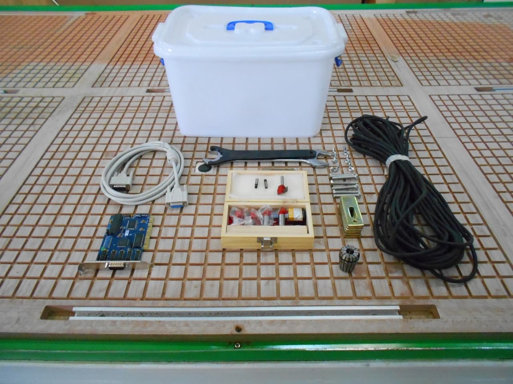 Фрезерный станок с чпу LTT-2141A