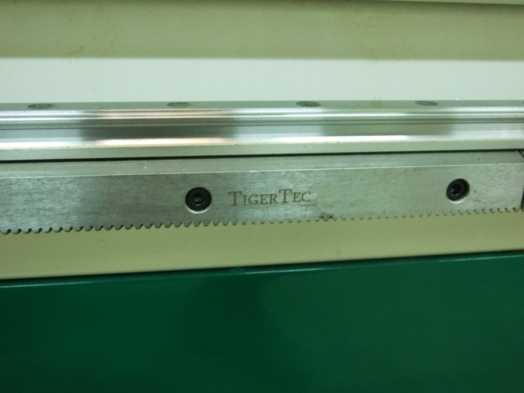 Фрезерный станок с чпу LTT-P1325В (SD)