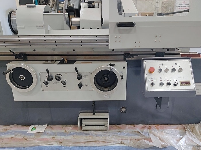 Круглошлифовальный станок M 1332 с РМЦ 1500