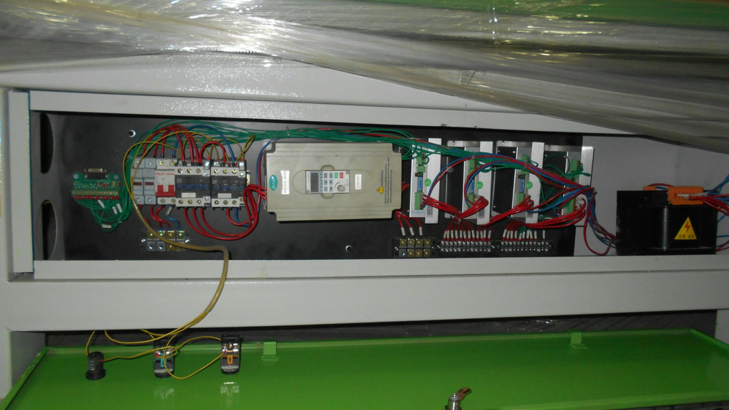 Фрезерный станок с чпу LTT-2130A-1