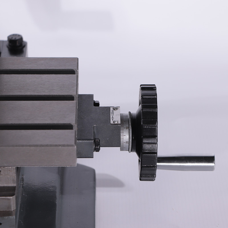 Фрезерный станок по металлу Proma FPX-20E