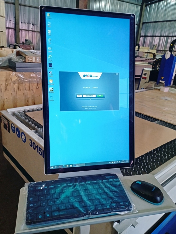 Оптоволоконный лазерный станок для резки металла Ltt 3015B (1500)