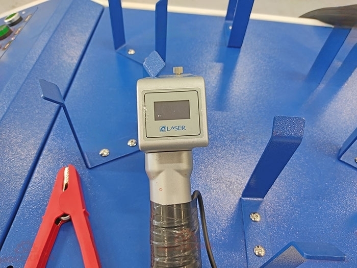 Волоконно-лазерный сварочный аппарат MFKY-W-HW1500-C 1.5кВт Raycus с механизмом подачи проволоки