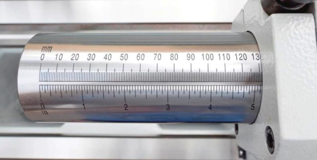 Токарно-винторезный станок Metal Master Z46100 RFS