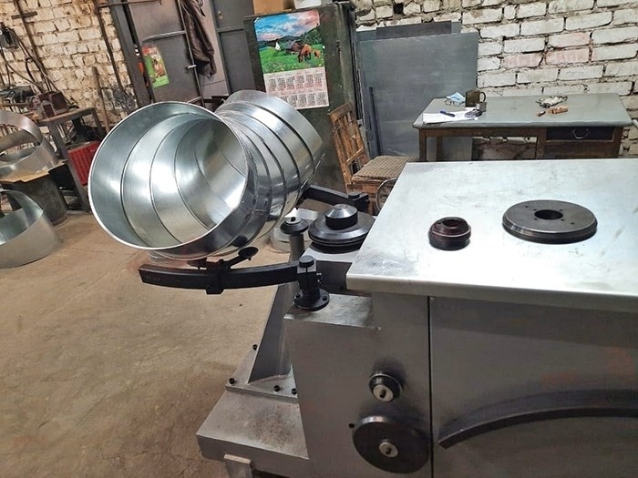 Станок для сборки сегментных отводов GORELOCKER SBWT-1250